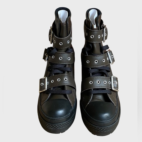 NWB Converse Chuck 70 De Luxe Heel Leather & Buckles Boots Women's Sz 5.5 Brown - Picture 3 of 16